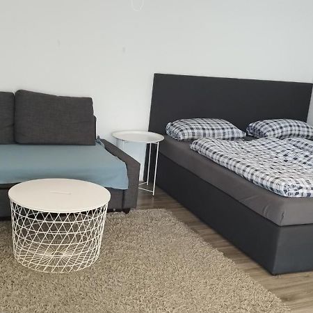 Schoenes Und Offenes Appartement Juchen ภายนอก รูปภาพ