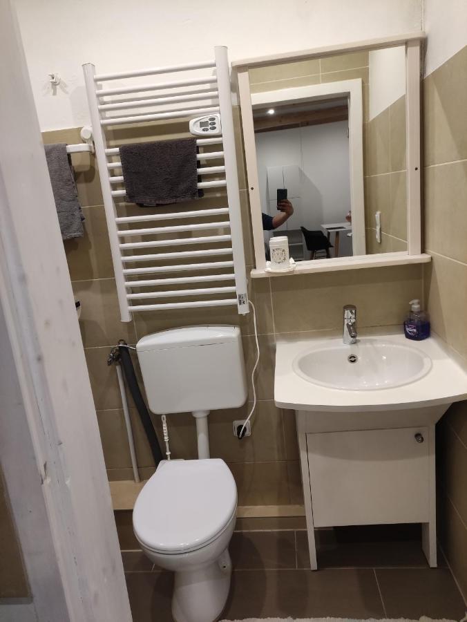 Schoenes Und Offenes Appartement Juchen ภายนอก รูปภาพ
